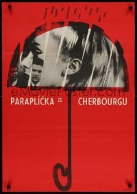 2k258 UMBRELLAS OF CHERBOURG Czech 22x32 1966 Catherine Deneuve, directed by Jacques Demy, rare!