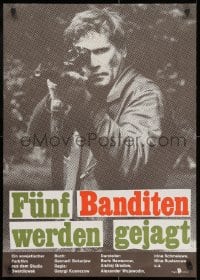 2t222 NAYTI I OBEZREDIT East German 23x32 1984 image of man with pointed rifle and scope!