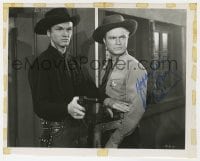 3d486 DON 'RED' BARRY signed 8x10 still 1941 close up as a Texas Ranger in Desert Bandit!