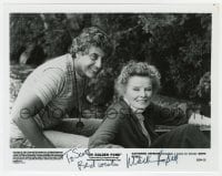 3d594 MARK RYDELL signed candid 8x10.25 still 1981 w/Katharine Hepburn on the set of On Golden Pond!