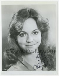3d964 SALLY FIELD signed 8x10.5 REPRO still 1980s head & shoulders portrait when she was younger!
