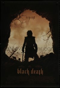3g650 BLACK DEATH DS 1sh 2010 Sean Bean, Eddie Redmayne, wild image of man w/sword, Repent!
