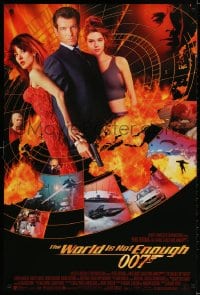 3g989 WORLD IS NOT ENOUGH int'l DS 1sh 1999 Brosnan as James Bond, Richards, black background design