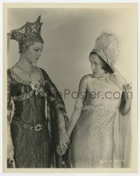 3h213 CONNECTICUT YANKEE 8x10 still 1931 Myrna Loy & Maureen O'Sullivan c/u in elaborate gowns!