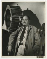 3h442 ISLAND OF LOST SOULS candid 8x10.25 still 1933 Charles Laughton on set awaiting his next cue!