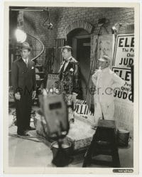 3h877 THANKS A MILLION candid 8x10.25 still 1935 Dick Powell with Fred Allen covered in paste!