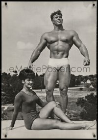 3r227 UNKNOWN POSTER 27x39 commercial poster 1970s cool image of barechested bodybuilder and woman!