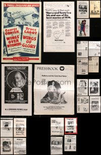 3s258 LOT OF 23 UNCUT PRESSBOOKS 1930s-1970s advertising a variety of different movies!