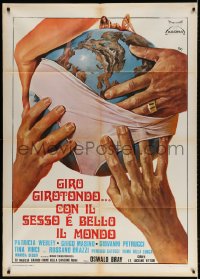 3w290 GIRO GIROTONDO... CON IL SESSO E BELLO IL MONDO Italian 1p 1975 Mos art of panties on Earth!