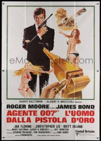 3w158 MAN WITH THE GOLDEN GUN Italian 2p R1970s Sciotti art of Moore as James Bond & sexy girls!