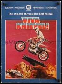 3w086 VIVA KNIEVEL pressbook 1977 cool images of the greatest daredevil jumping his motorcycle!