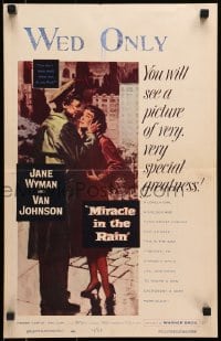 4b583 MIRACLE IN THE RAIN WC 1956 great romantic art of Jane Wyman & Van Johnson!