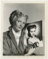 4d381 GAL WHO TOOK THE WEST candid 8x10 still 1949 it took 5 hours to make Yvonne De Carlo look 75!