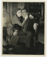 4d803 RED HOUSE  8x10 still 1946 Judith Anderson cares for mentally ill brother Edward G. Robinson!