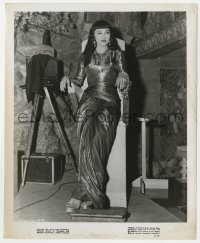 4d861 SIREN OF ATLANTIS candid 8x10 still 1947 sexy Maria Montez in costume against standing chair!