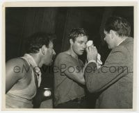 4d891 STREETCAR NAMED DESIRE candid 8x10 still 1951 Marlon Brando preparing for next scene by Albin!