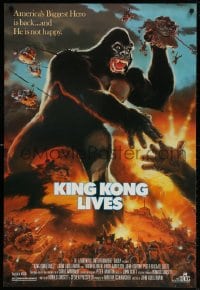 4g741 KING KONG LIVES 1sh 1986 great artwork of huge unhappy ape attacked by army!