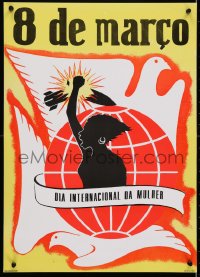 4g338 DIA INTERNATIONAL DA MUHLER 17x24 Angolan poster 1987 woman raising fist to destroy rocket!