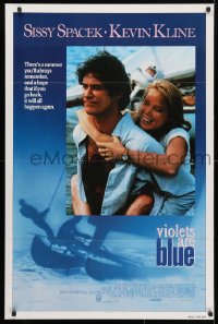 4g971 VIOLETS ARE BLUE int'l 1sh 1986 cool image of Sissy Spacek & Kevin Kline!