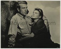 4s074 FOR WHOM THE BELL TOLLS 8x10 REPRO photo 1980s romantic c/u of Ingrid Bergman & Gary Cooper!