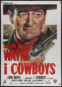 4w375 COWBOYS Italian 1p 1972 different super close up art of big John Wayne with gun!