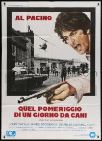 4w414 DOG DAY AFTERNOON Italian 1p 1975 different image of Al Pacino with gun, crime classic!