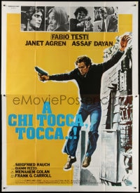 4w985 URANIUM CONSPIRACY Italian 2p 1978 art of Fabio Testi with gun jumping off building!