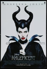 4z768 MALEFICENT advance DS 1sh 2014 cool close-up image of sexy Angelina Jolie in title role!