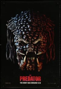 4z830 PREDATOR style B teaser DS 1sh 2018 great creepy close-up of mask made of human skulls!
