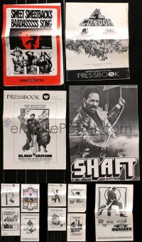 5a167 LOT OF 13 CUT BLAXPLOITATION PRESSBOOKS 1970s advertising a variety of great movies!