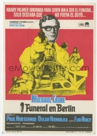 5d580 FUNERAL IN BERLIN Spanish herald 1967 Michael Caine pointing gun, directed by Guy Hamilton!