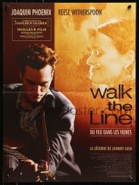 5f982 WALK THE LINE French 16x21 2006 cool image of Joaquin Phoenix as Johnny Cash, Witherspoon!