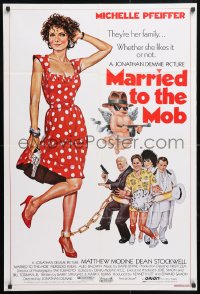 5f134 MARRIED TO THE MOB Lebanese 1988 different Tanenbaum art of Michelle Pfeiffer with gun!