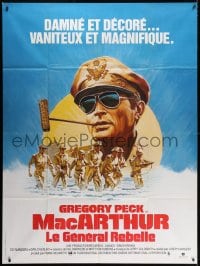 5j581 MacARTHUR French 1p 1978 daring, brilliant, stubborn World War II Rebel General Gregory Peck!