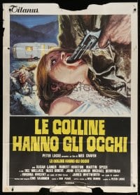 5p261 HILLS HAVE EYES Italian 1p 1978 Wes Craven, violent different art of girl with gun in mouth!