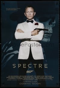 5t804 SPECTRE int'l advance DS 1sh 2015 cool image of Daniel Craig as James Bond 007 with gun!