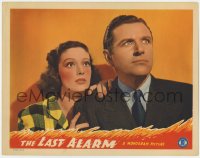 5w550 LAST ALARM LC 1940 close up of scared Polly Ann Young & Warren Hull, cool fiery border art!