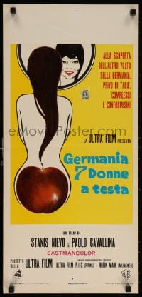 5y645 GERMANIA 7 DONNE A TESTA Italian locandina 1970 Paolo Cavallina & Nievo, sexy apple art!