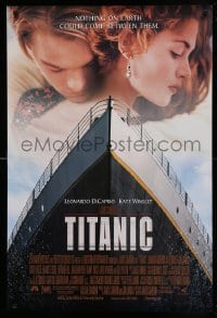 5z930 TITANIC DS 1sh 1997 Leonardo DiCaprio, Kate Winslet, directed by James Cameron!