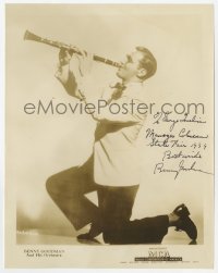 6b593 BENNY GOODMAN signed 8x10.25 music publicity still 1939 the bandleader playing his clarinet!
