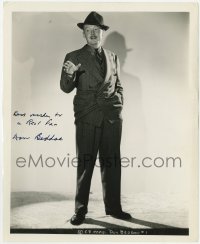 6b275 DON BEDDOE signed 8.25x10 still 1940s full-length portrait in suit & hat at Columbia Pictures!
