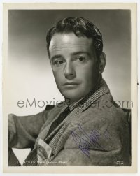 6b329 LEW AYRES signed 8x10.25 still 1947 great MGM studio portrait of the handsome leading man!