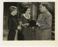 6b342 MAUREEN O'SULLIVAN signed 7x9.25 still 1932 c/u with Charles Laughton in Payment Deferred