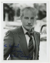 6b944 RICHARD DREYFUSS signed 8x10 REPRO still 1980s great c/u of the leading man in suit & tie!