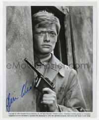6b374 SIMON WARD signed 8x10 still 1972 close up holding gun in as Young Winston Churchill!