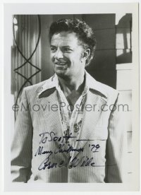 6b404 CORNEL WILDE signed 5x7 photo 1979 great smiling close up wearing corduroy suit!