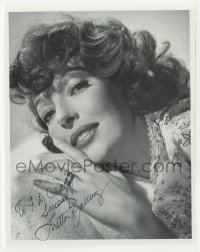 6b211 LORETTA YOUNG signed 7x9 book page 1980s great close portrait of the pretty leading lady!