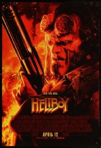 6g720 HELLBOY advance DS 1sh 2019 close-up of David Harbour in the title role, give evil hell!