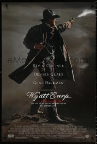 6g997 WYATT EARP 1sh 1994 cool image of Kevin Costner in the title role firing gun!