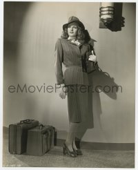 6h373 GILDA 7.5x9.25 still 1946 sexy Rita Hayworth in pinstriped suit & hat with luggage!